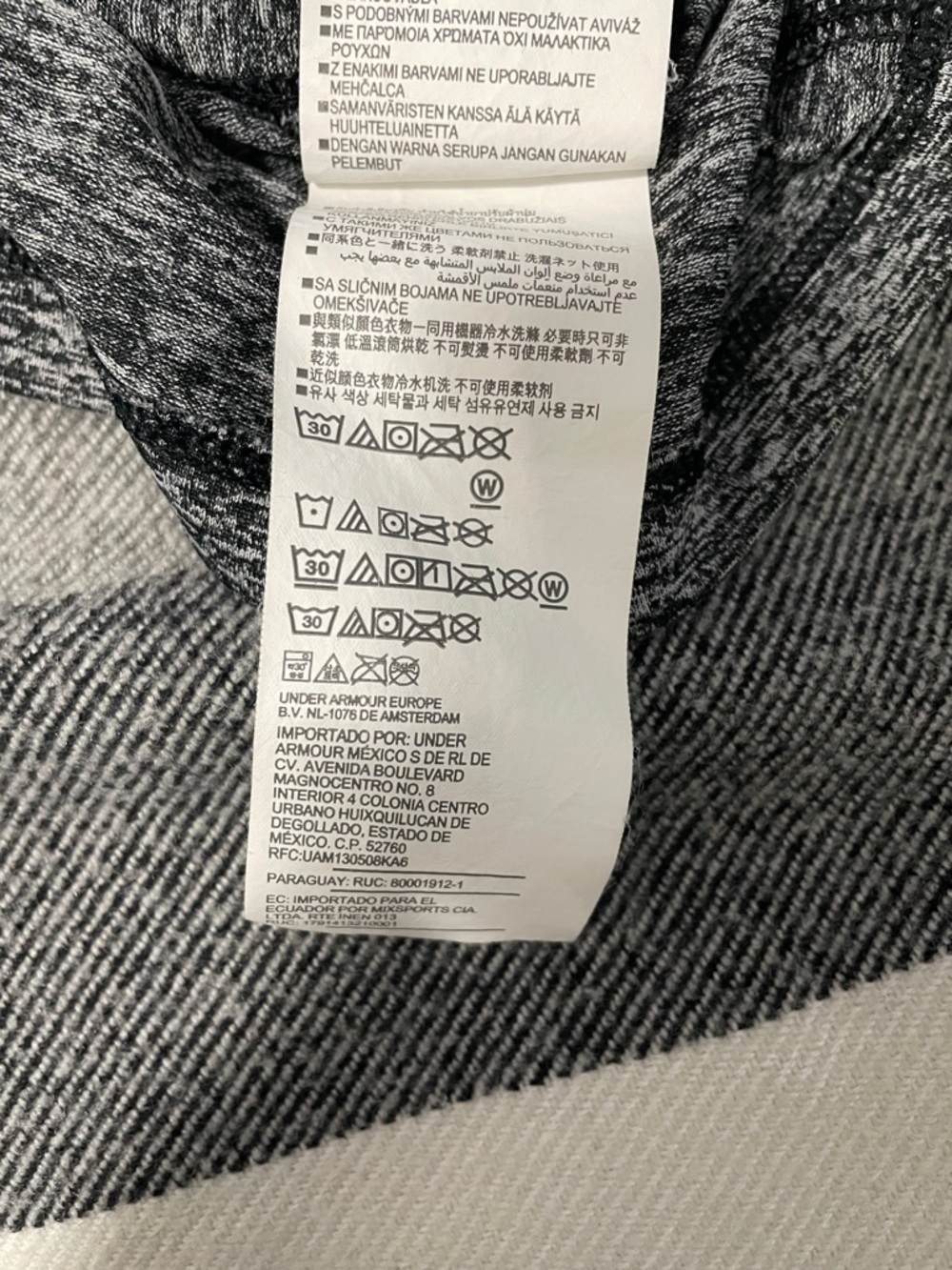 Under Armour Tech Twist Half Zip Long-Sleeve Pullover - Picture 9 of 11